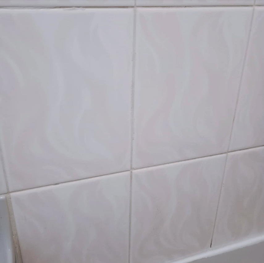 Clean Tiles